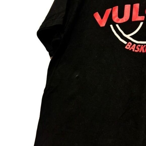 Cal Vulcans Basketball Size Medium T-Shirt - Picture 3 of 5